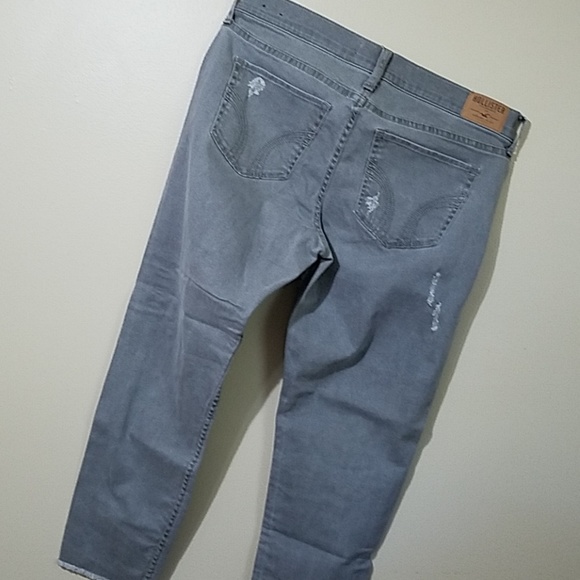 Hollister boyfriend jeans - Picture 3 of 4